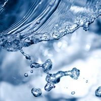 splashing-165192_640 splashing-165192_640
